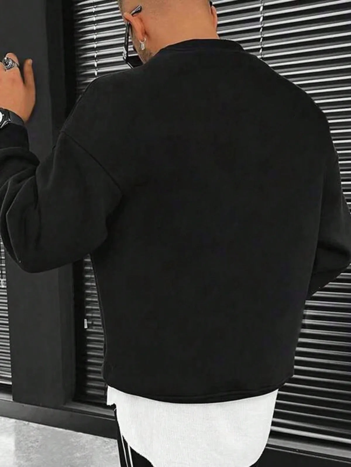 Men's Halloween Graphic Sweatshirt Spooky Pumpkin Mummy Ghost and Bat Print Pullover Comfortable Suitable for Holiday Gifts Top