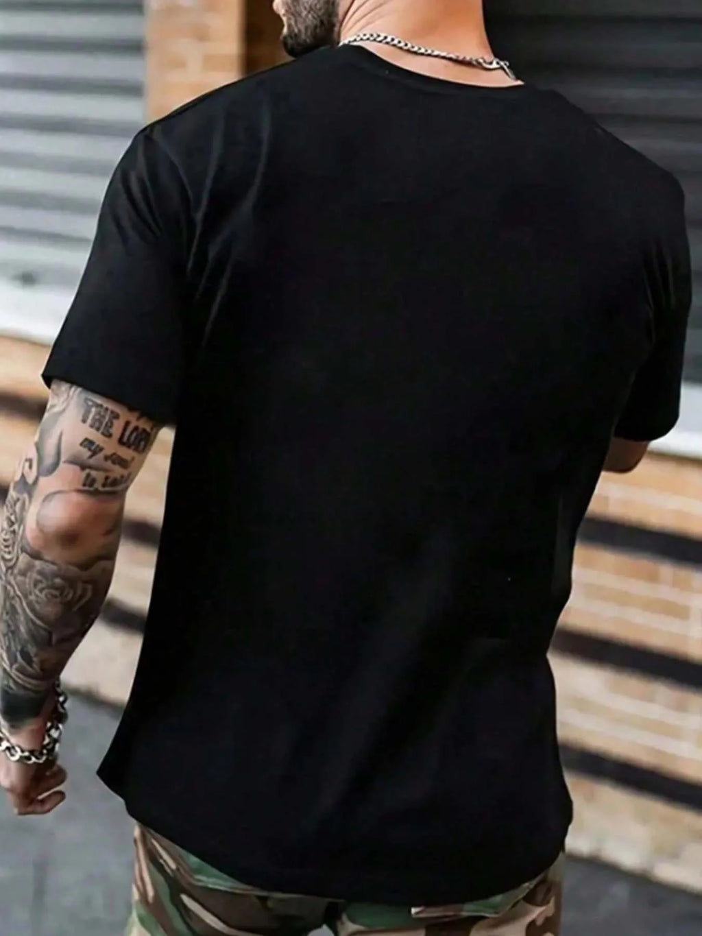 Men's Mexican Style Cholo Claus Santa Graphic T-Shirt Cultural Creative Loose Crew Neck Casual Top comfortable